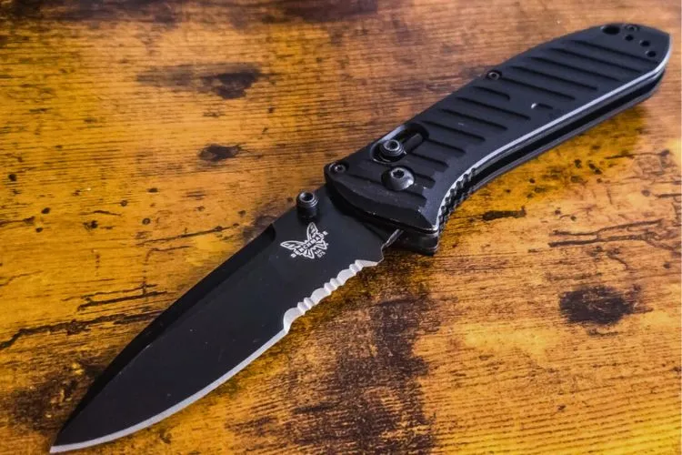 What is the most used knife in the military
