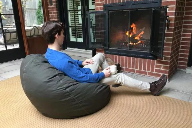 Are bean bag rounds legal
