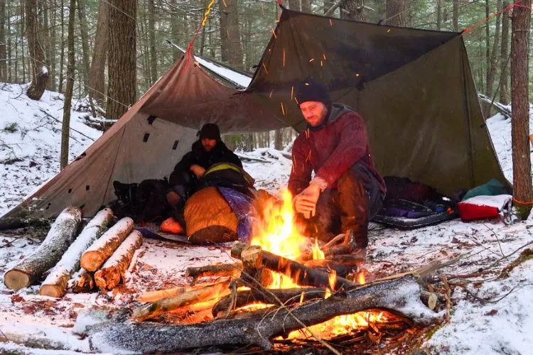 How To Pitch A Tarp To Survive Heavy Winds An Expert s Best Guide 