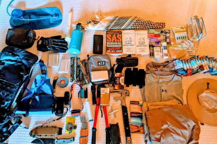 What to put into a bug out bag